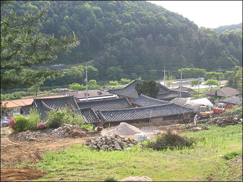 노산사에서 바라 본 이항로 생가와 죽계구곡이라 이름 붙였던 수입천 